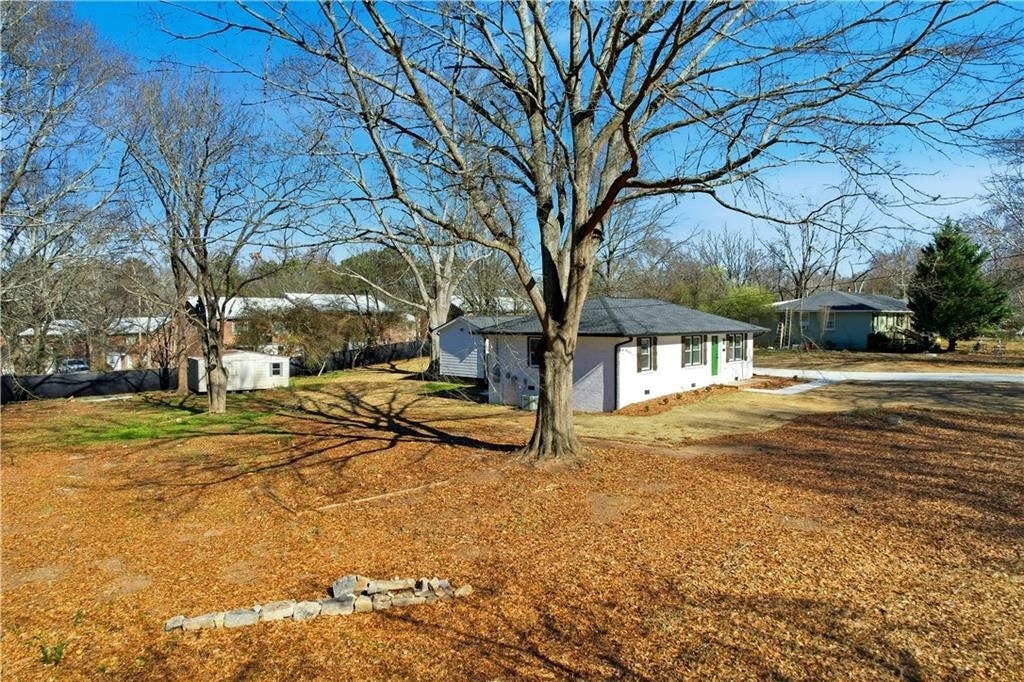 127 Perry Street - Photo 26