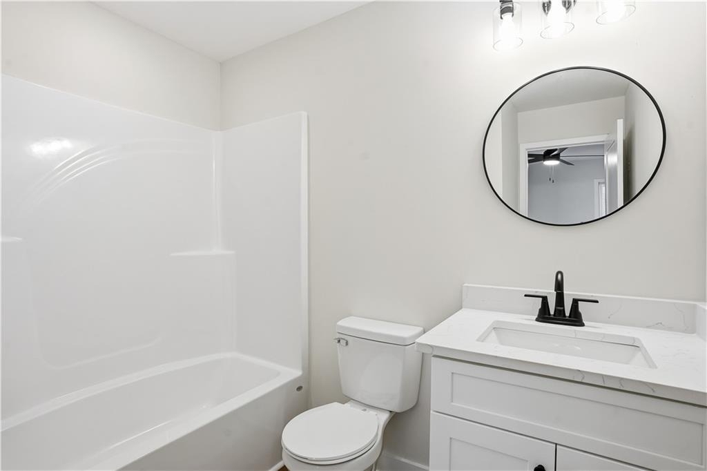 127 Perry Street - Photo 22