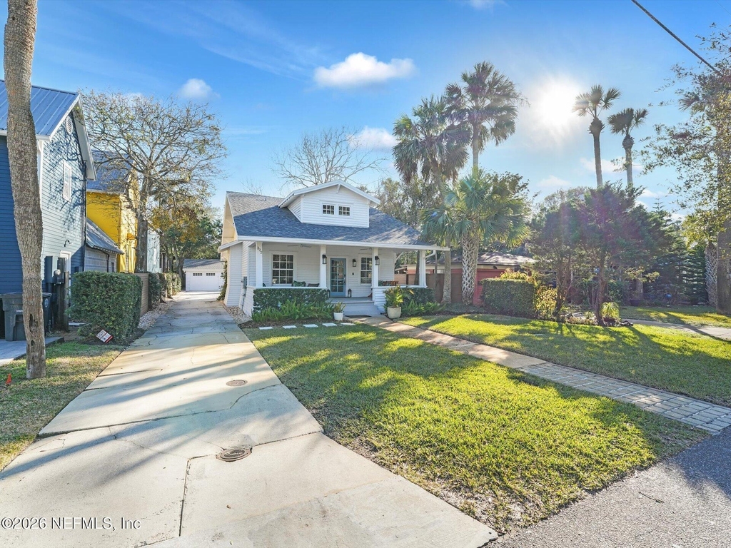 322 6th Street - Photo 1