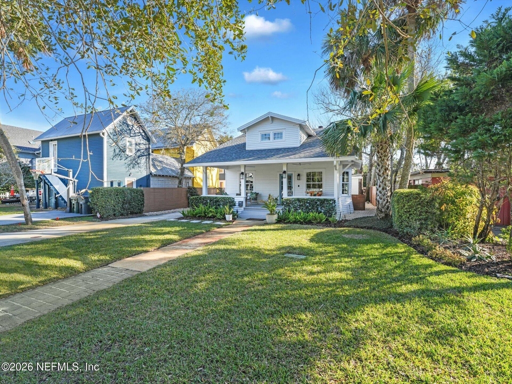 322 6th Street - Photo 2