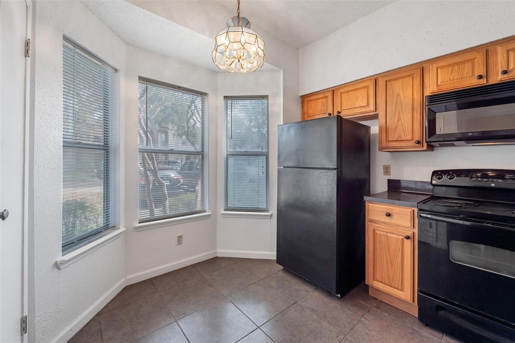 12400 Brookglade Circle - Photo 17
