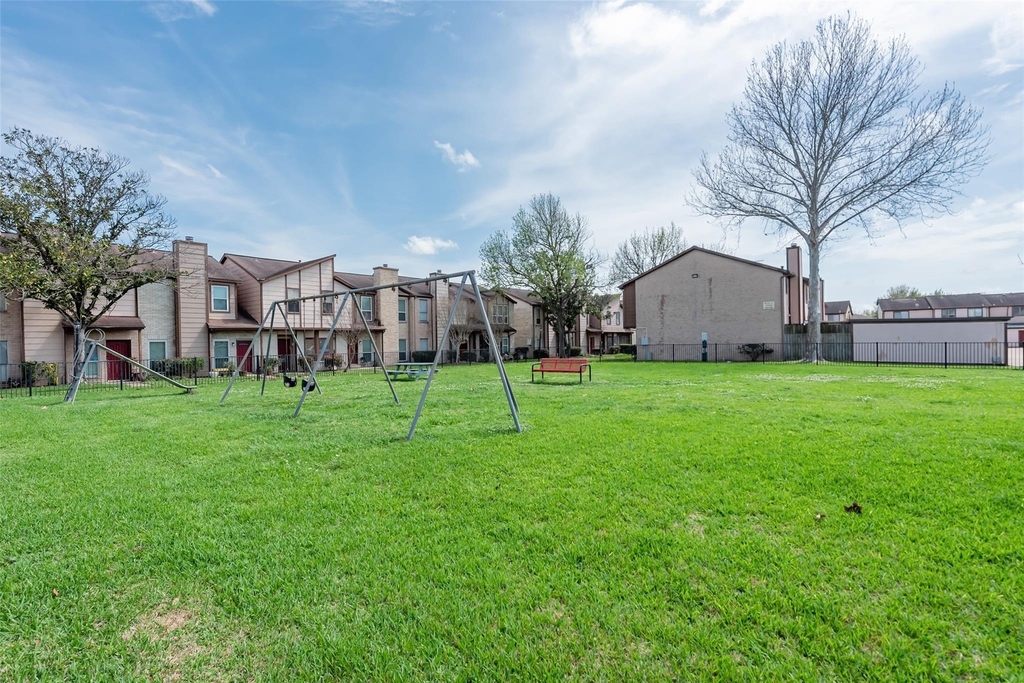 12400 Brookglade Circle - Photo 38