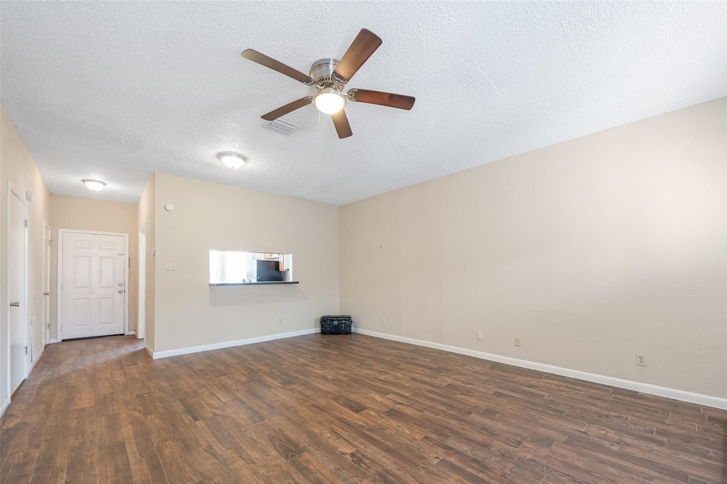 12400 Brookglade Circle - Photo 9