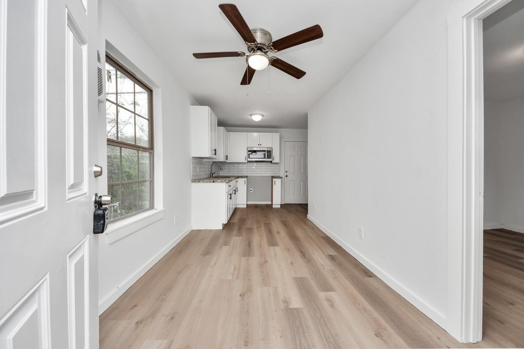 209 Owens St A Street - Photo 0