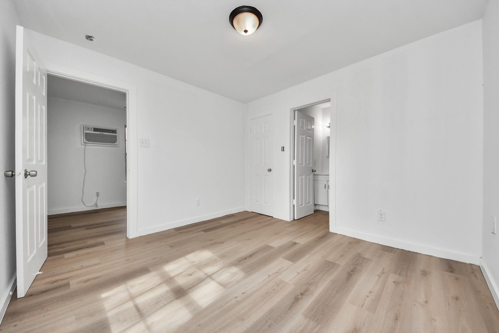 209 Owens St A Street - Photo 1