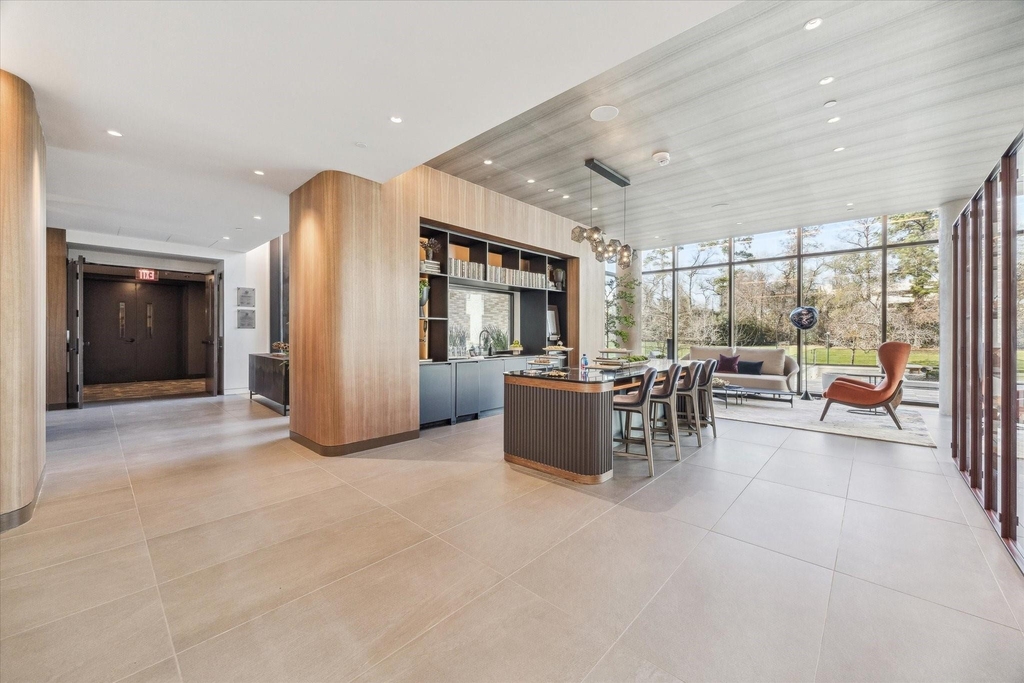 1 Riva Row - Photo 18