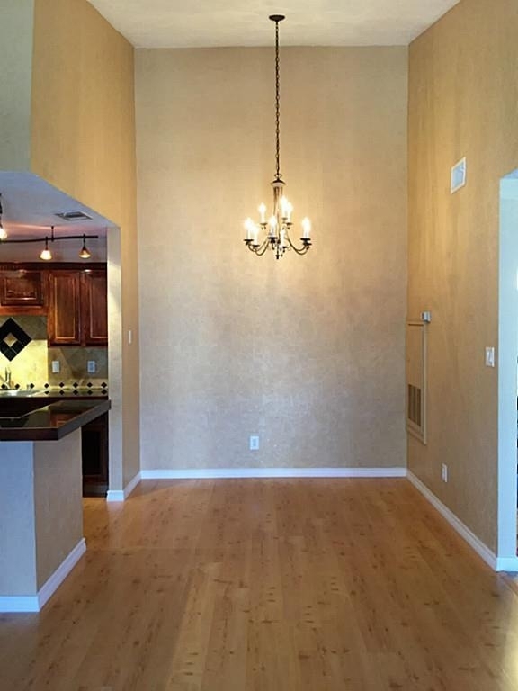12755 Mill Ridge Drive - Photo 4