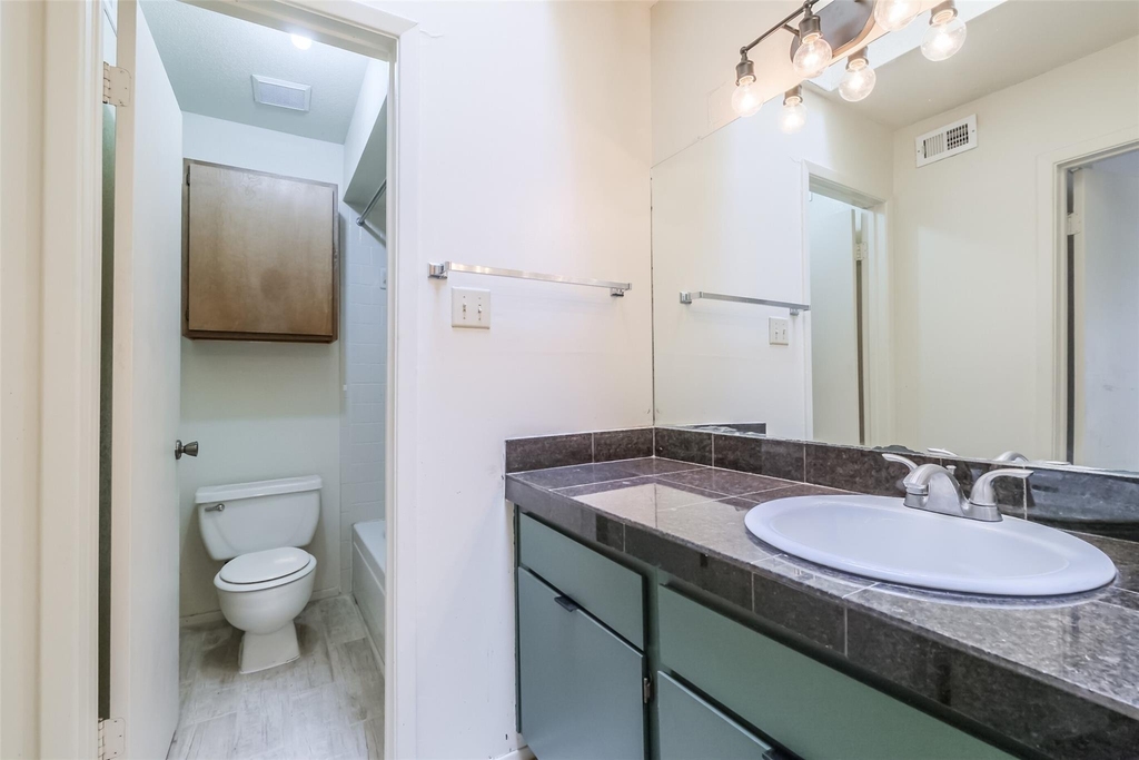 6633 W Airport Boulevard - Photo 12