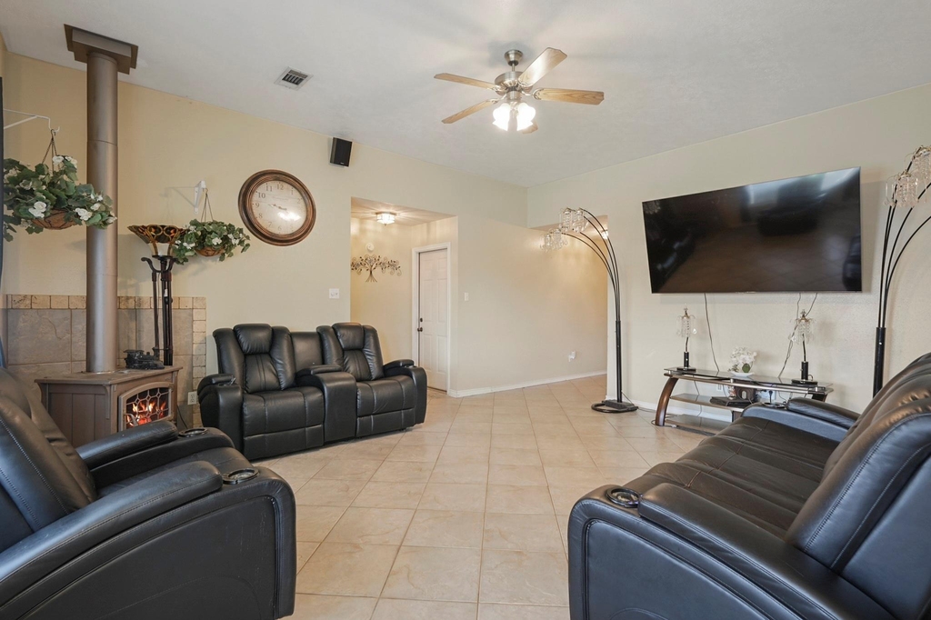 3983 Tiffany Trail - Photo 2