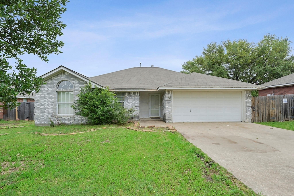 3983 Tiffany Trail - Photo 0