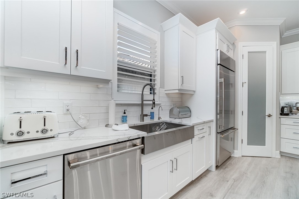 9536 Montelanico Loop - Photo 8