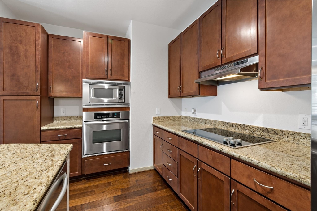 505 Jackson Hill Street - Photo 9