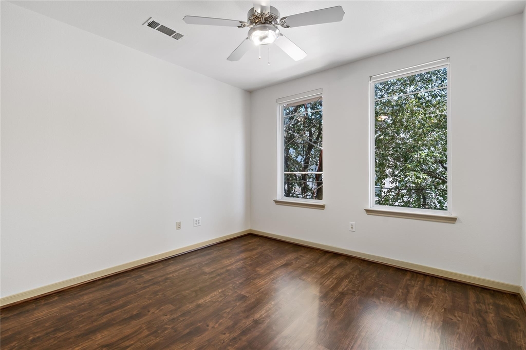 505 Jackson Hill Street - Photo 4