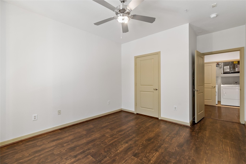 505 Jackson Hill Street - Photo 3