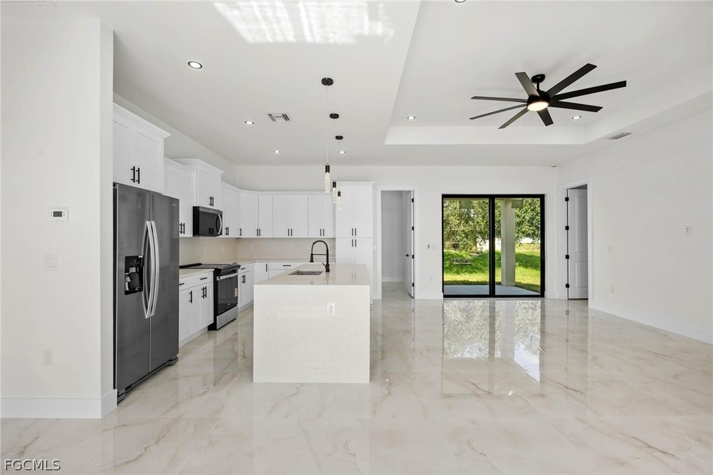 760 Festival Avenue S - Photo 18