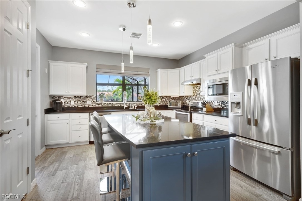 10908 Clarendon Street - Photo 11