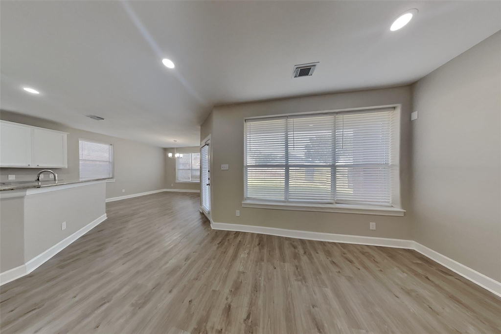 4718 Wild Bluebonnet Way - Photo 2