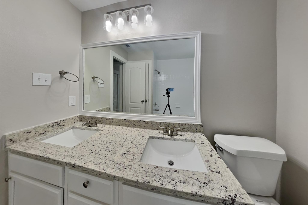4718 Wild Bluebonnet Way - Photo 14
