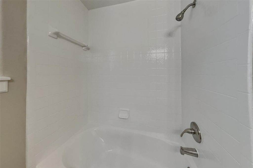 4718 Wild Bluebonnet Way - Photo 15
