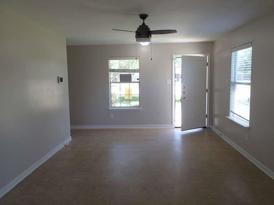 6906 Lost Timber Lane - Photo 4