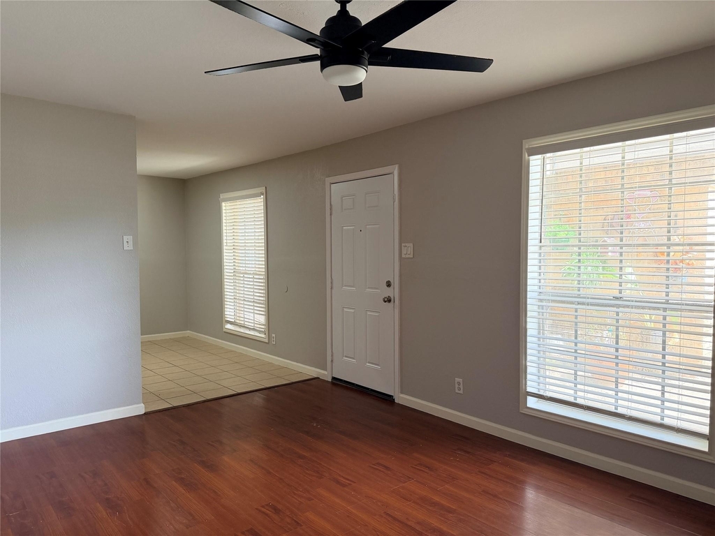 2102 5th Avenue N - Photo 0