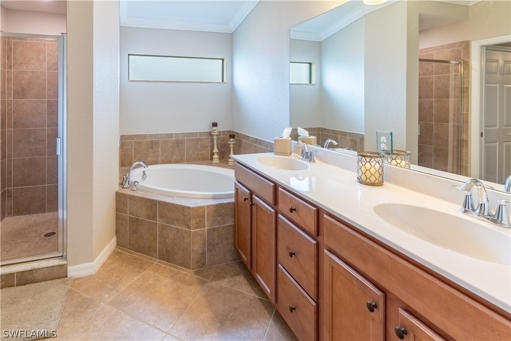 9521 Avellino Way - Photo 22