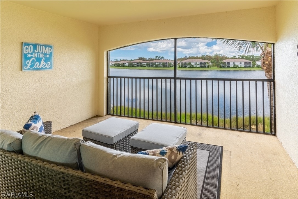 9521 Avellino Way - Photo 18