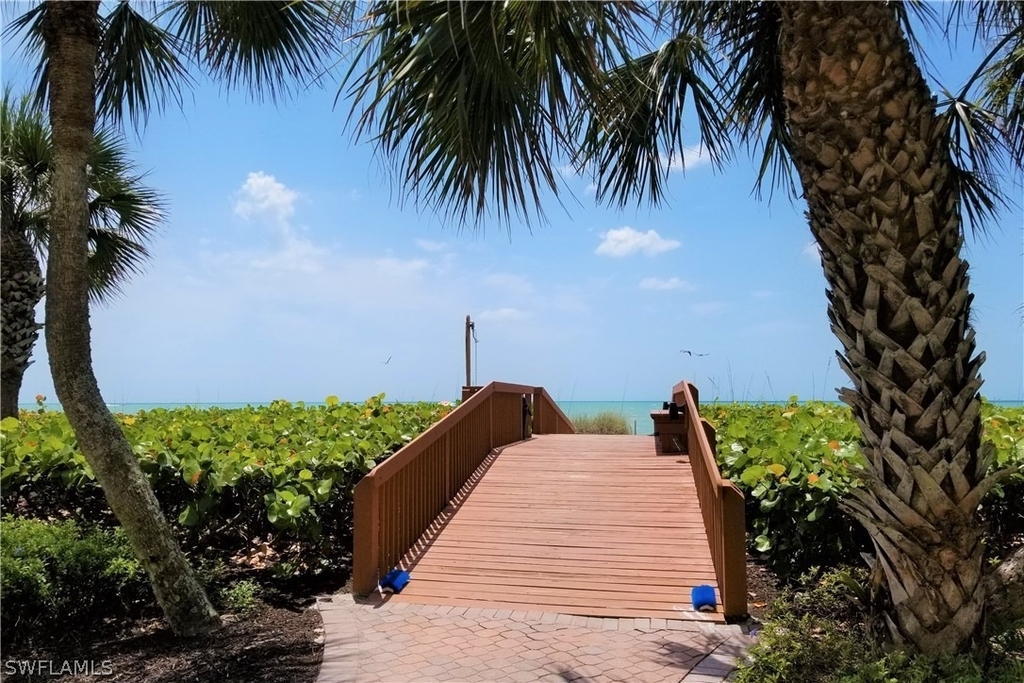 10475 Gulf Shore Drive - Photo 38
