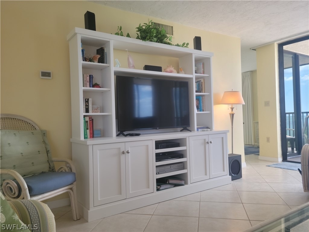 10475 Gulf Shore Drive - Photo 8