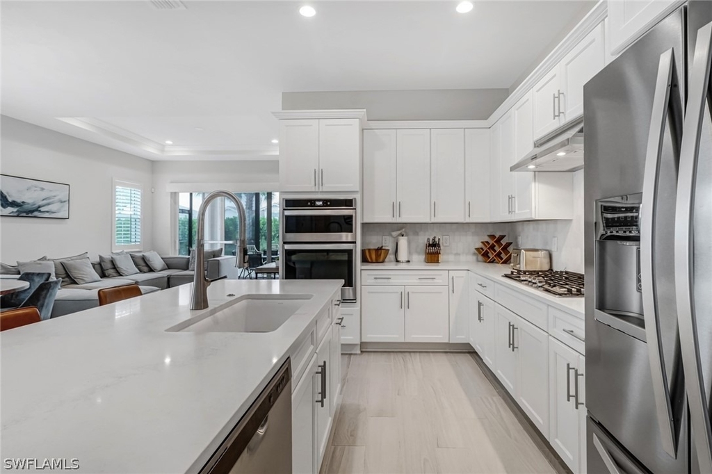 9032 Saint Lucia Drive - Photo 3