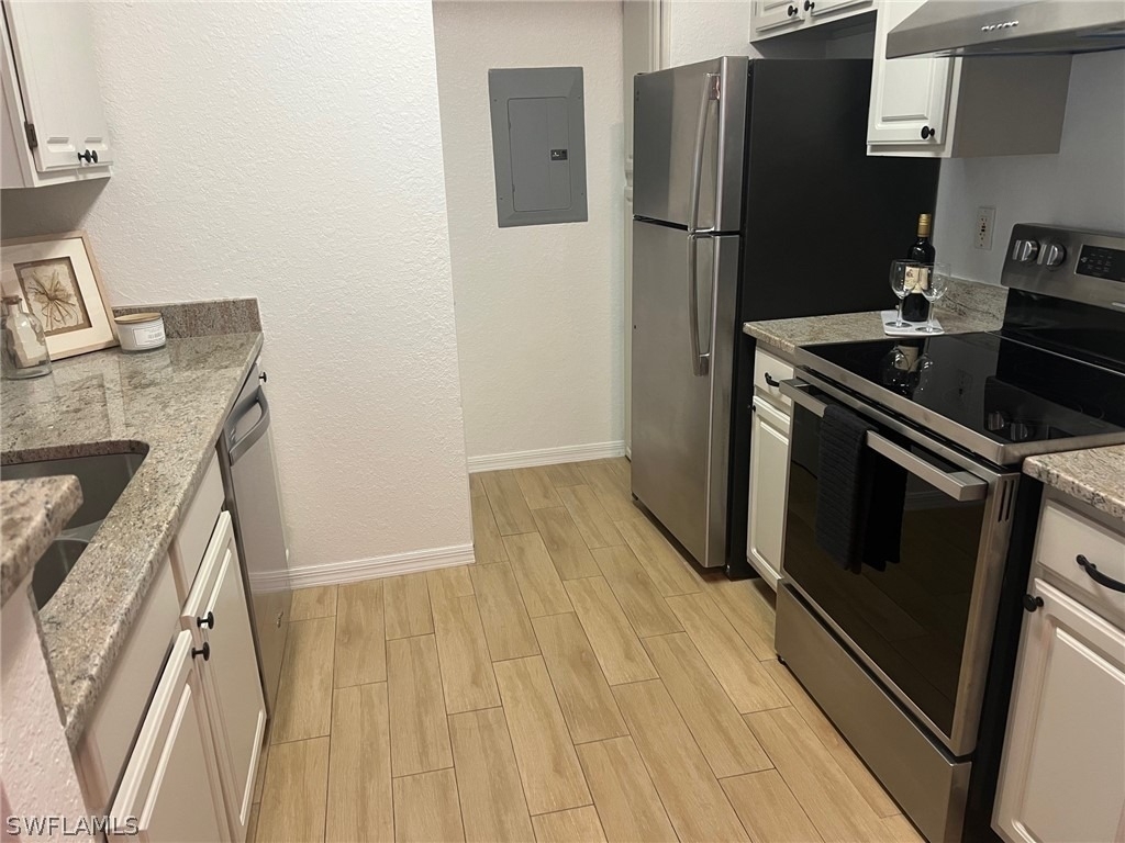 23500 Walden Center Drive - Photo 9