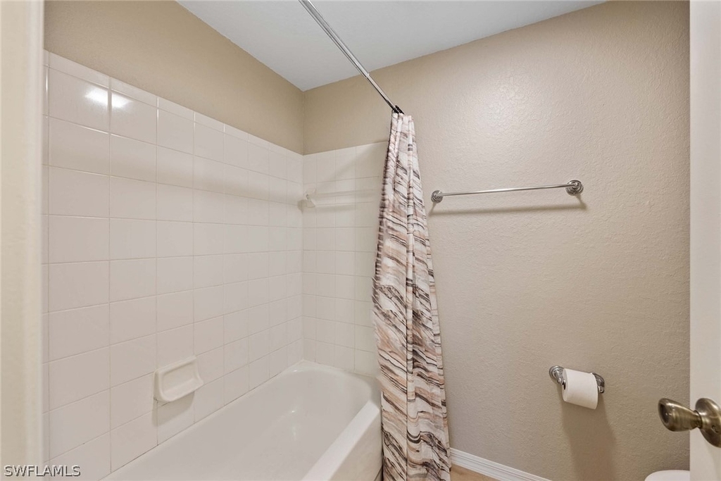 23500 Walden Center Drive - Photo 22