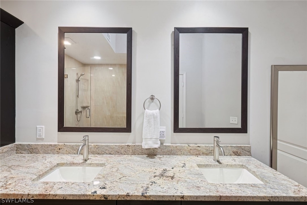 7687 Pebble Creek Circle - Photo 22