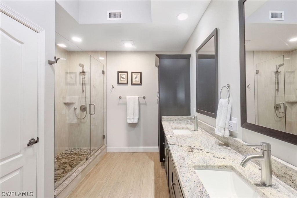 7687 Pebble Creek Circle - Photo 21
