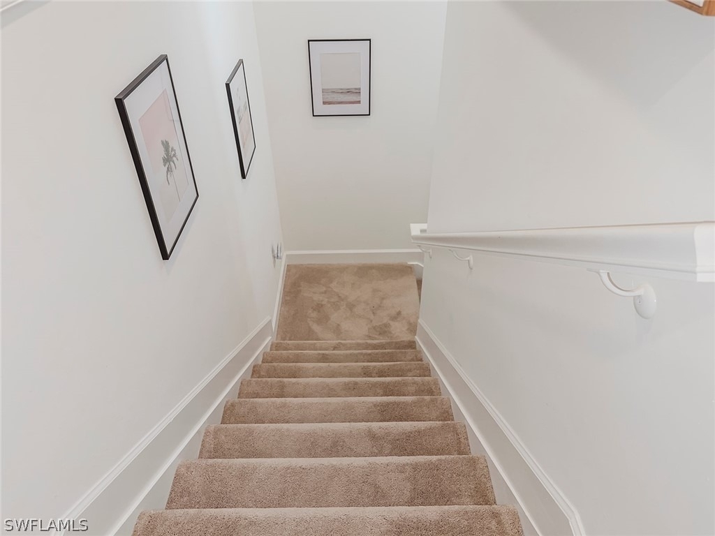 5690 Mayflower Way - Photo 3
