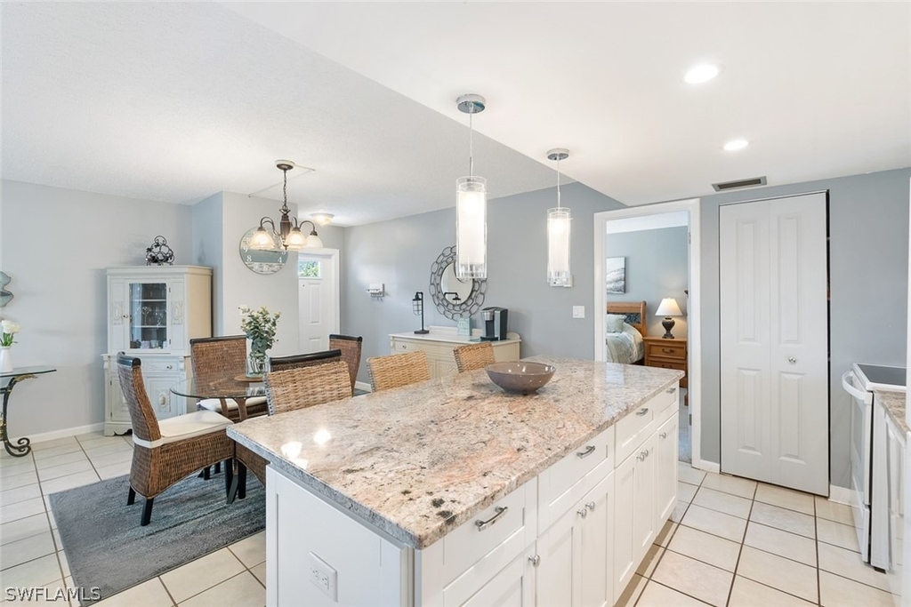 240 Palm Drive - Photo 5