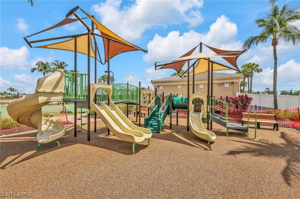 8664 Genova Court - Photo 40