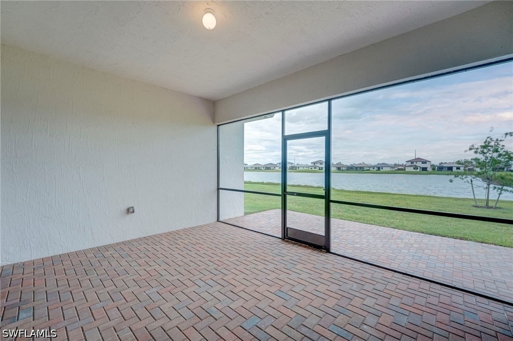 5114 Penella Avenue - Photo 40