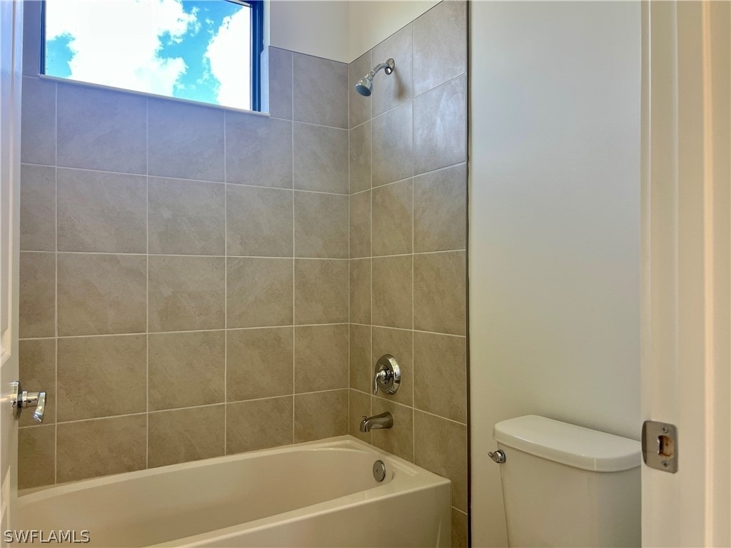 5114 Penella Avenue - Photo 18