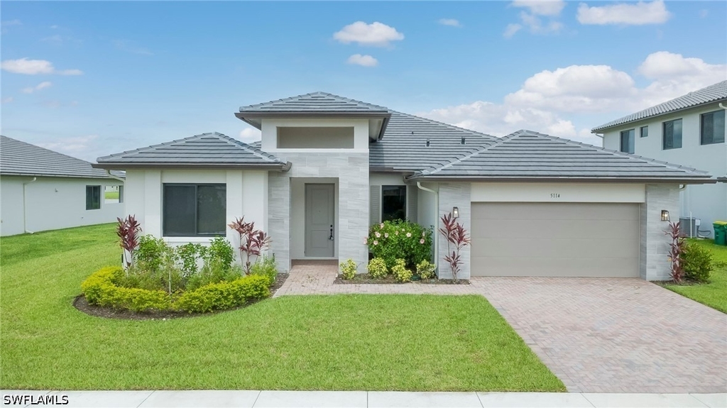 5114 Penella Avenue - Photo 15