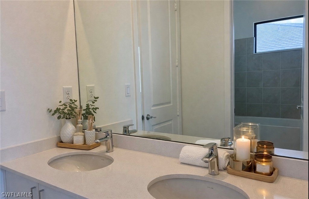 5114 Penella Avenue - Photo 42