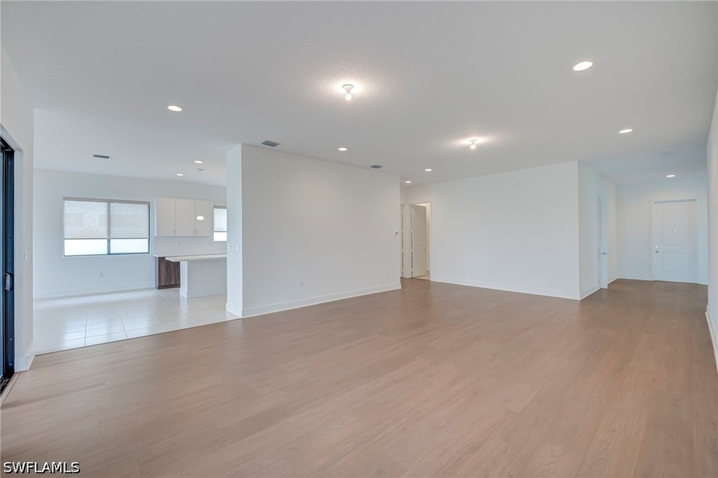 5114 Penella Avenue - Photo 24