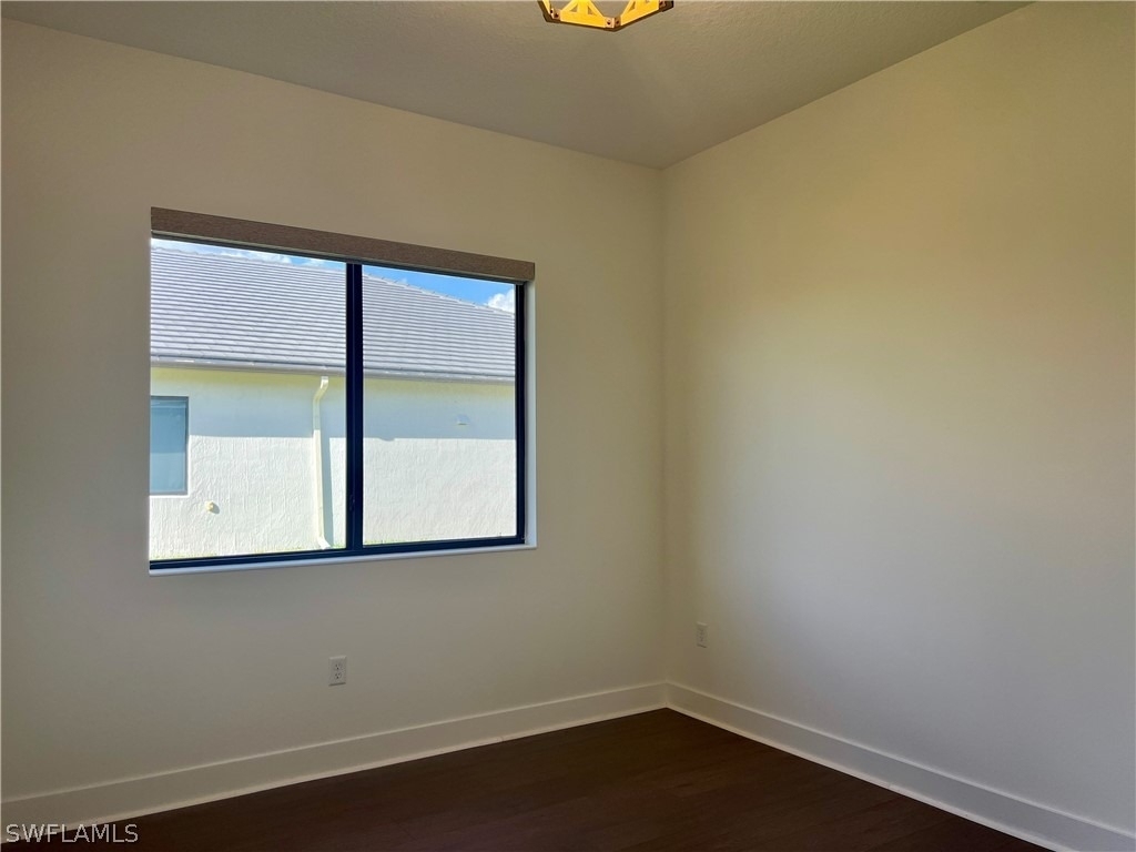 5114 Penella Avenue - Photo 15