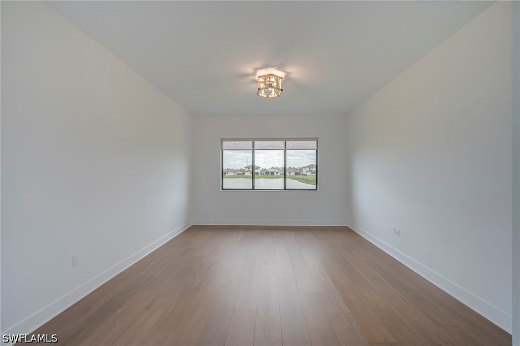 5114 Penella Avenue - Photo 27