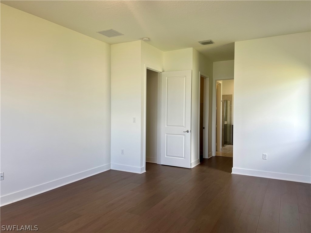 5114 Penella Avenue - Photo 10