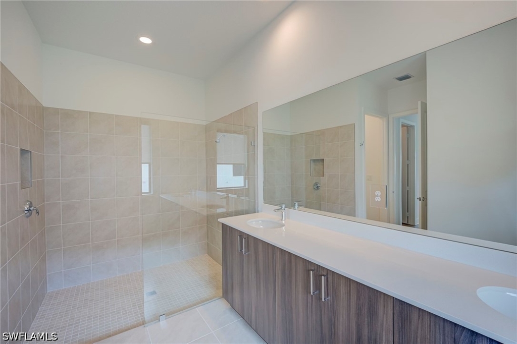 5114 Penella Avenue - Photo 30