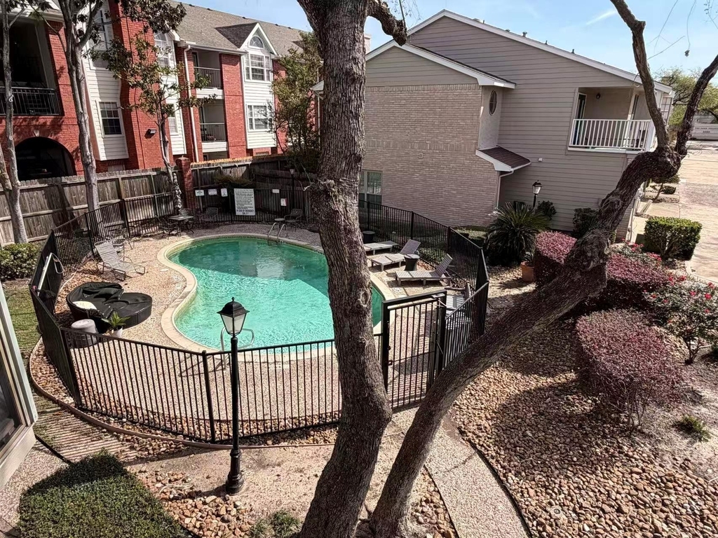 2220 Bering Drive - Photo 11