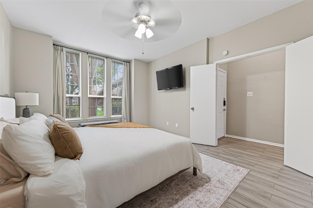 6635 Queensclub Drive - Photo 39