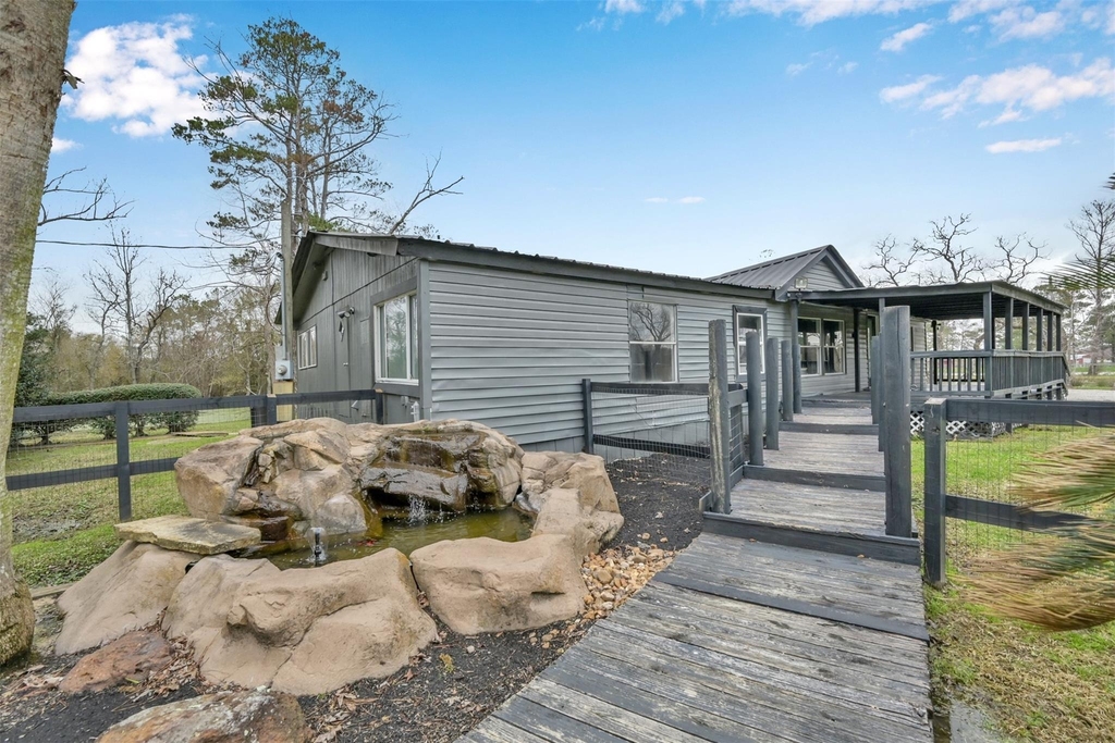 22603 Tuwa Road - Photo 4