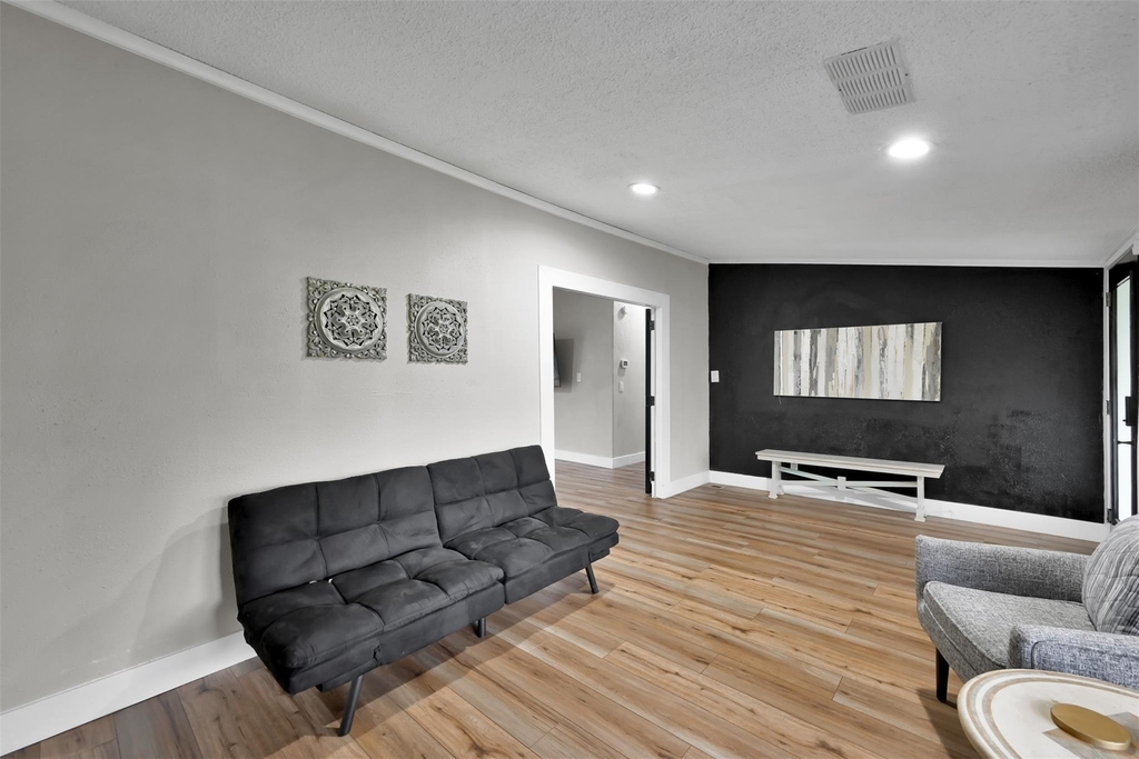 22603 Tuwa Road - Photo 9